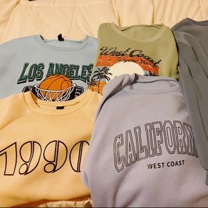 5 sweatshirt bundle for $45 all size small! Cam fit as medium too!! Or 10$ for 1